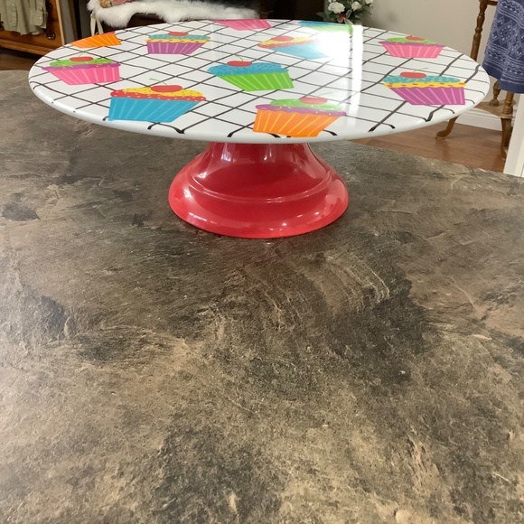 Cupcake (or cake) Stand 38 inches around - Picture 9 of 9